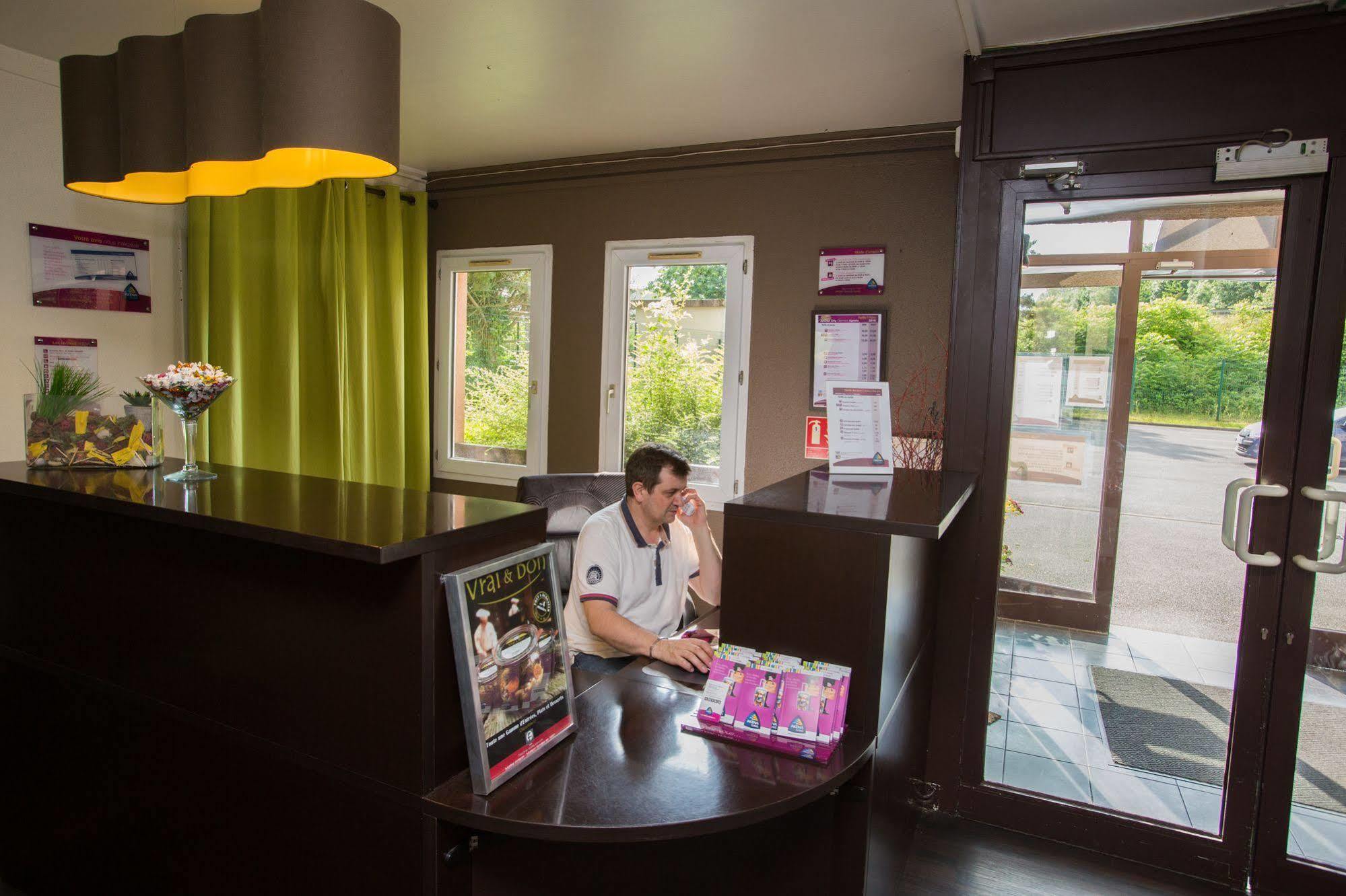 Hotel Akena Creil - Clermont Agnetz أنييتْسْ المظهر الخارجي الصورة